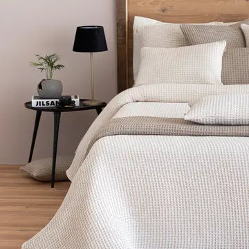 Colcha Carmona - Beige - 180x270 cm
