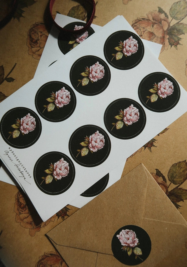 Juego de 8 pegatinas vintage con rosa sobre negro