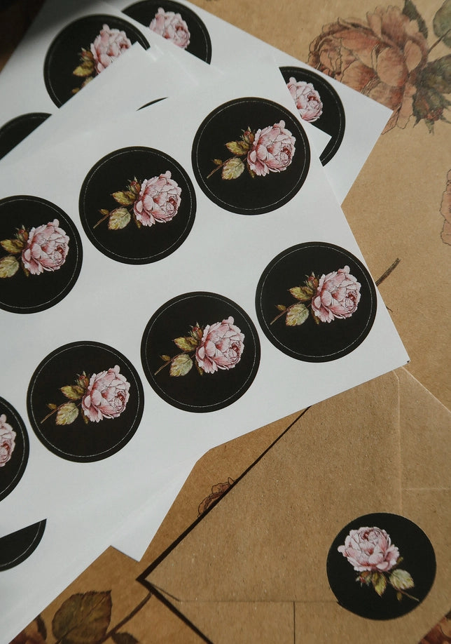 Juego de 8 pegatinas vintage con rosa sobre negro