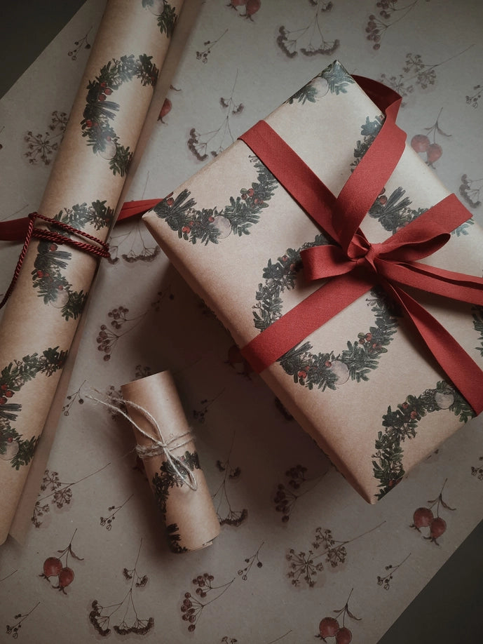 Papel de regalo Kraft para coronas navideñas