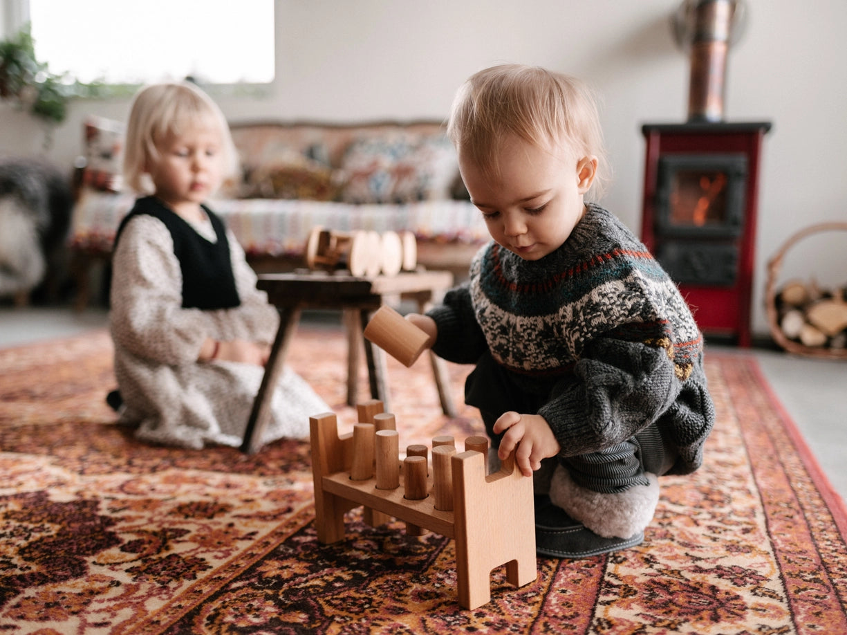 Pound-A-Peg Juguete Montessori Natural